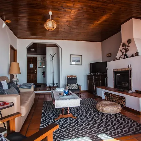 Charmoso No Funchal, Com Grande Jardim E Vista Esplêndida Appartement *