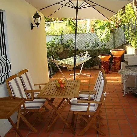 Apartamento Charmoso No Funchal, Com Grande Jardim E Vista Esplendida *