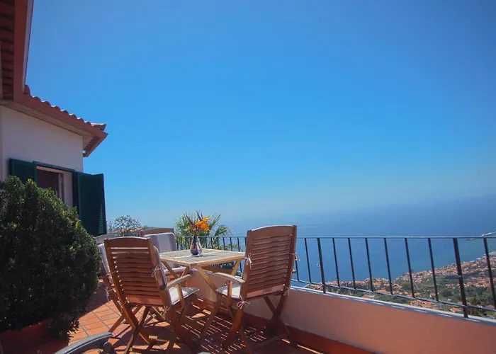 Charmoso No Funchal, Com Grande Jardim E Vista Esplêndida Funchal (Madeira)