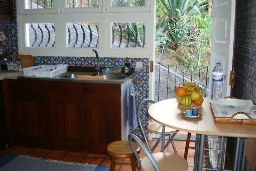 Appartement Charmoso No Funchal, Com Grande Jardim E Vista Esplêndida