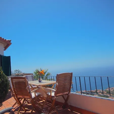 Charmoso No Funchal, Com Grande Jardim E Vista Esplendida فونشال