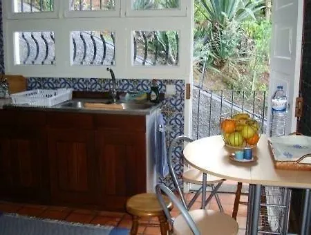 شقة Charmoso No Funchal, Com Grande Jardim E Vista Esplendida